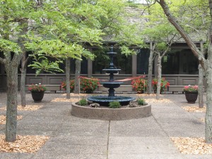 Weyerhaeuser Museum - 40th anniversary - August 2015 - The fountain awaiting the ribbon cutting.